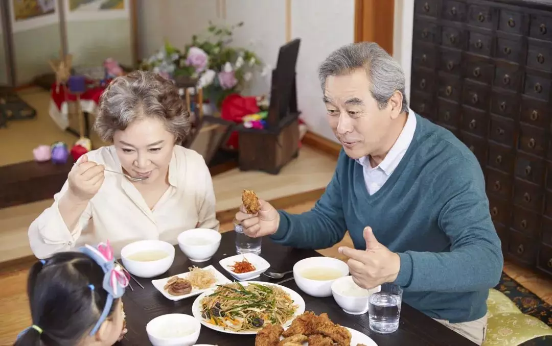 世界饮食文化评述_《世界饮食文化》_世界饮食文化