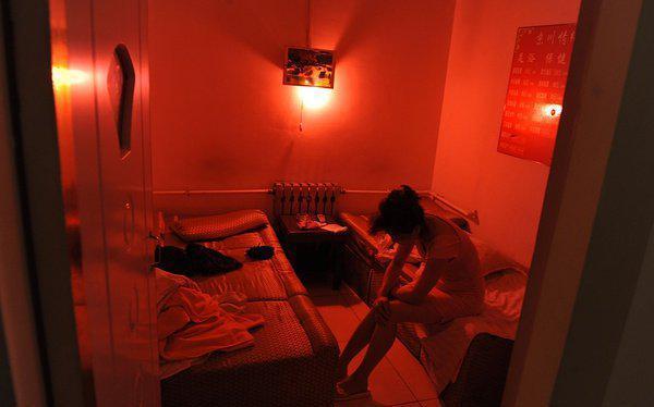 性工作者情感口述：“我为什么拒绝跟客人接吻！”