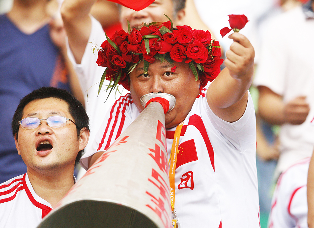 世界杯中国网红女球迷_世界杯中国女球迷_足球世界杯女球迷