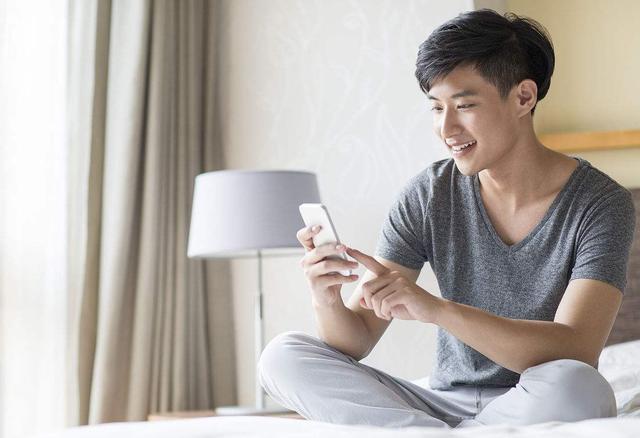 男生情感很专一网名_已婚男人微信昵称_微信昵称看出男人钟情程度