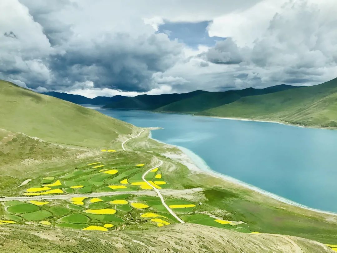 公路旅行奇遇_中国最美公路摄影_情感意境道路图片